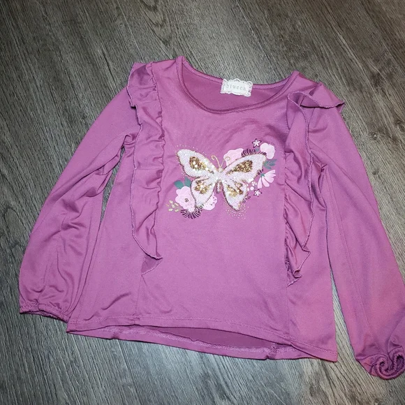 between Matching Set - Picture 2 of 9